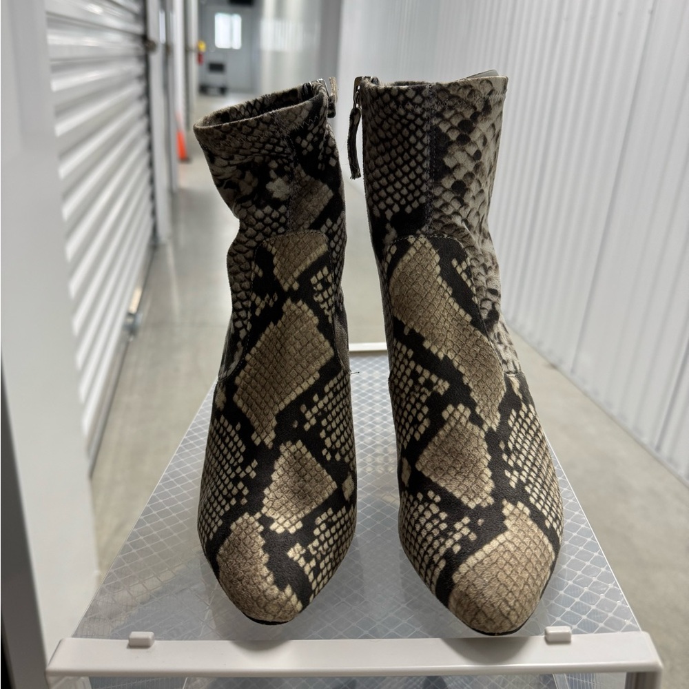 Steve Madden Snake Print Ankle Boots - Black and Tan
